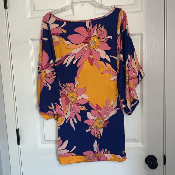 Trina Turk Swim Collection Tropical Floral Breeze Tunic Cover Up - Picture 9 of 10
